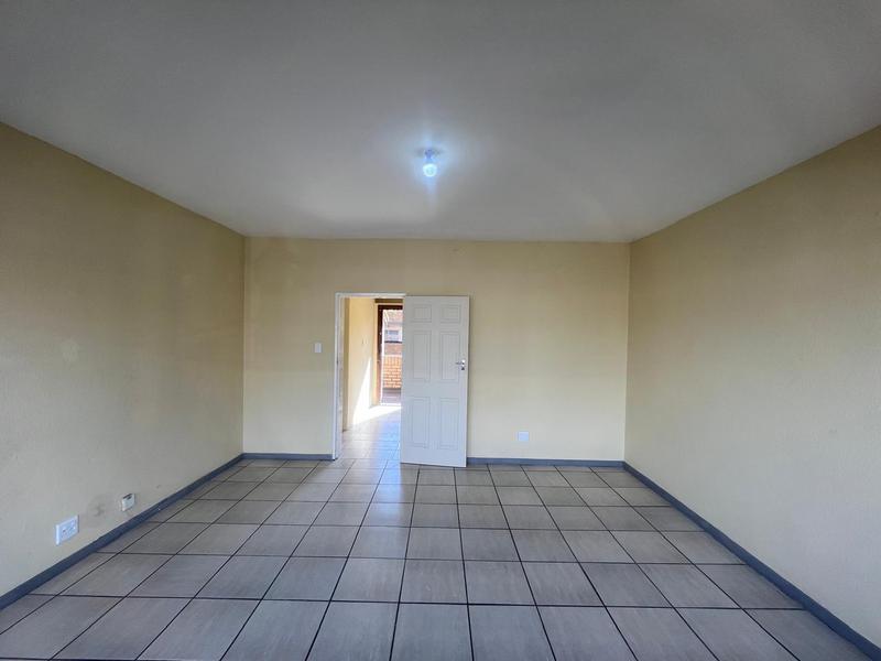 To Let 2 Bedroom Property for Rent in Parow Western Cape